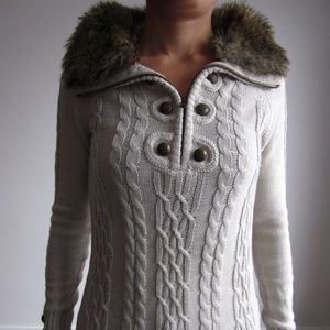 Simons Twik - Beige Knit Sweater